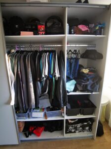 kleiderschrank Vorher